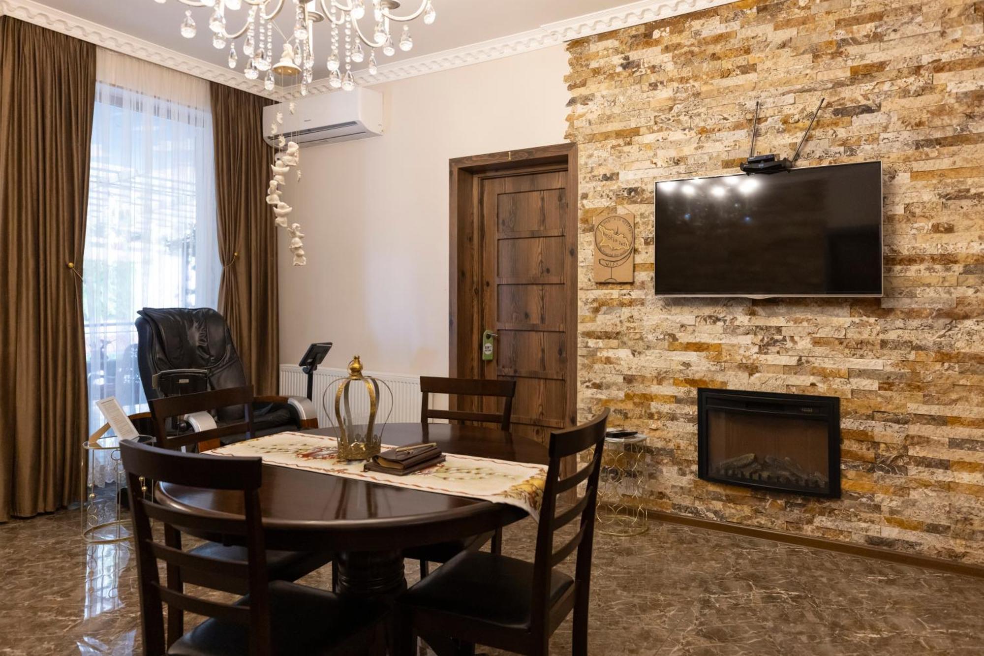 Hestia Boutique Hotel Gori Exterior photo